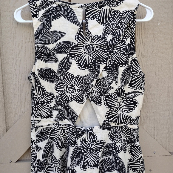 J Crew Cream Beige Black Polynesian Floral Print Fit &  FlateCutout Back Dress 4 - Picture 2 of 9